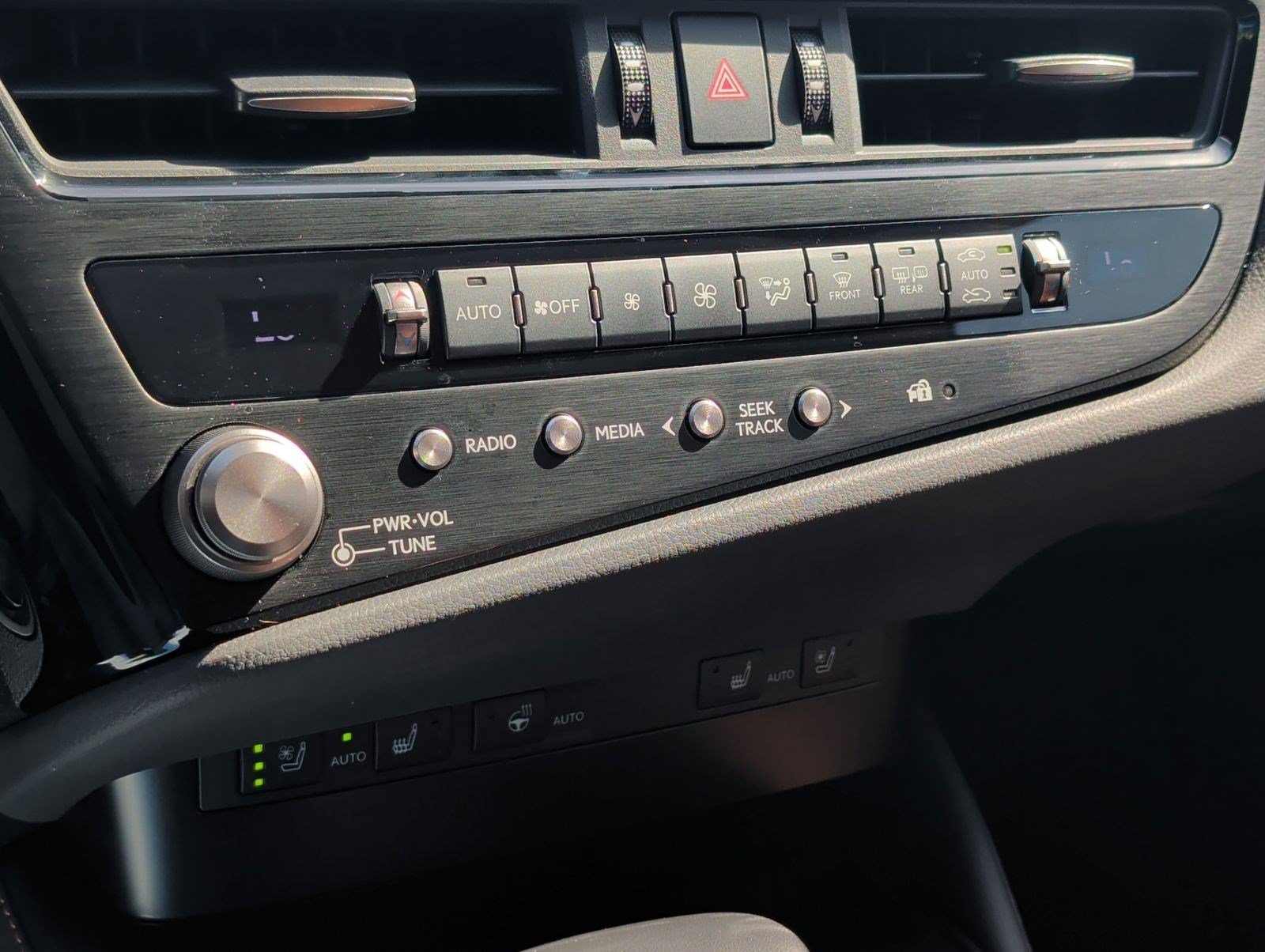 Certified 2025 Lexus ES 350 w/ Premium Package FWD image 20