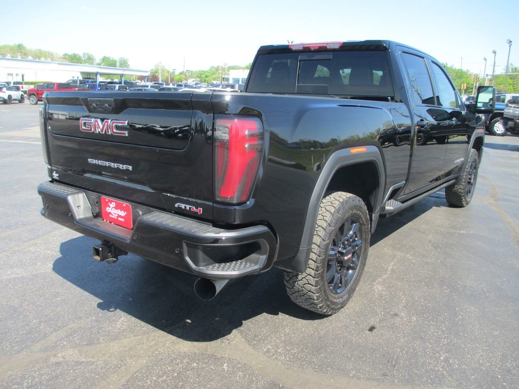 Used 2024 GMC Sierra 2500 AT4 w/ AT4 Premium Plus Package image 5