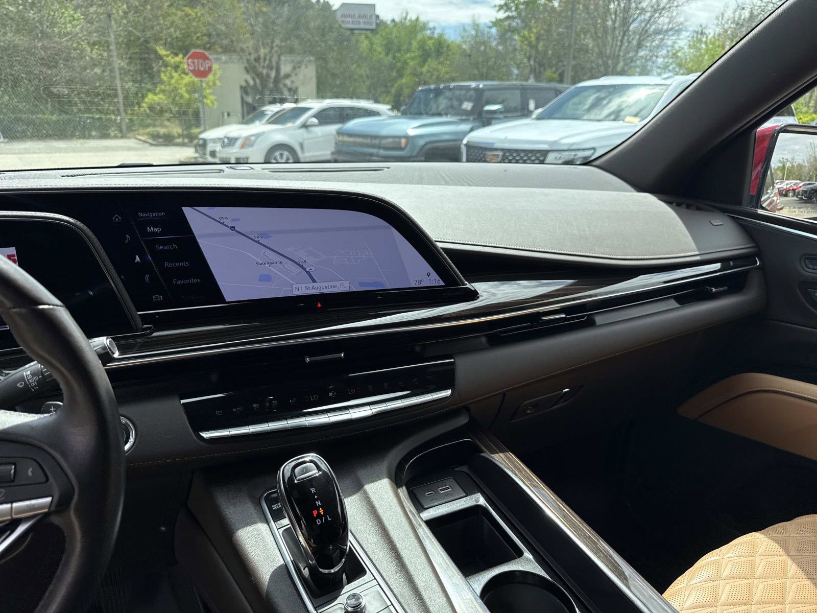 Certified 2023 Cadillac Escalade Premium Luxury image 25