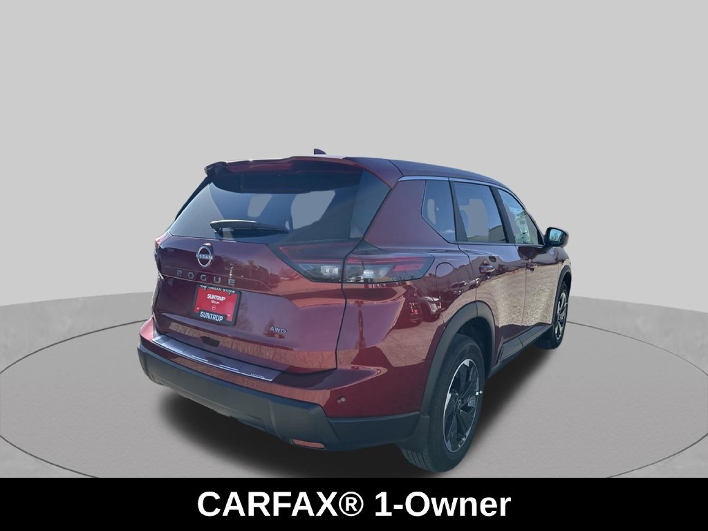 Certified 2026 Nissan Rogue SV AWD/4WD image 4