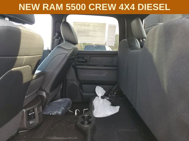 New 2025 RAM 5500 Tradesman AWD/4WD image 38
