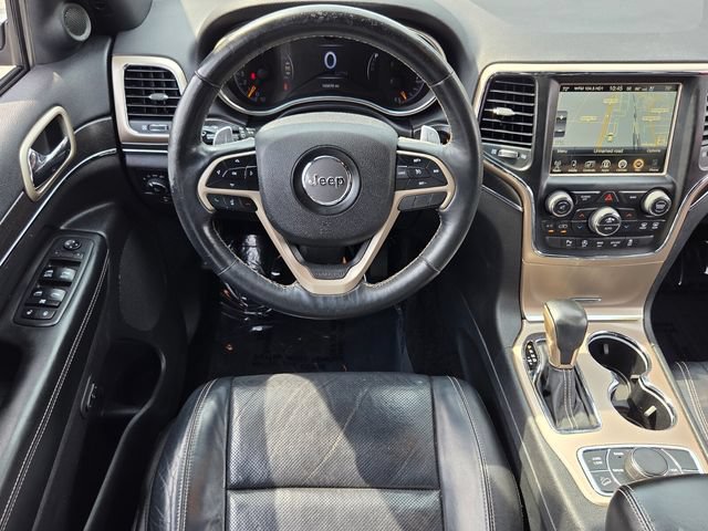 Used 2017 Jeep Grand Cherokee Limited w/ Luxury Group II AWD/4WD image 11