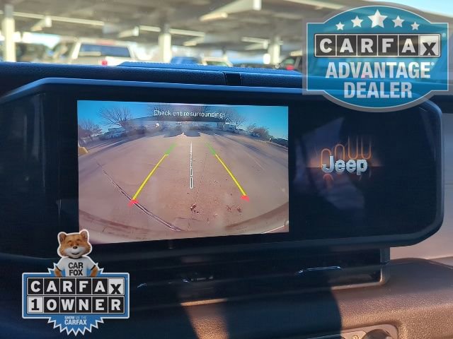 Used 2024 Jeep Wrangler Sport S image 7