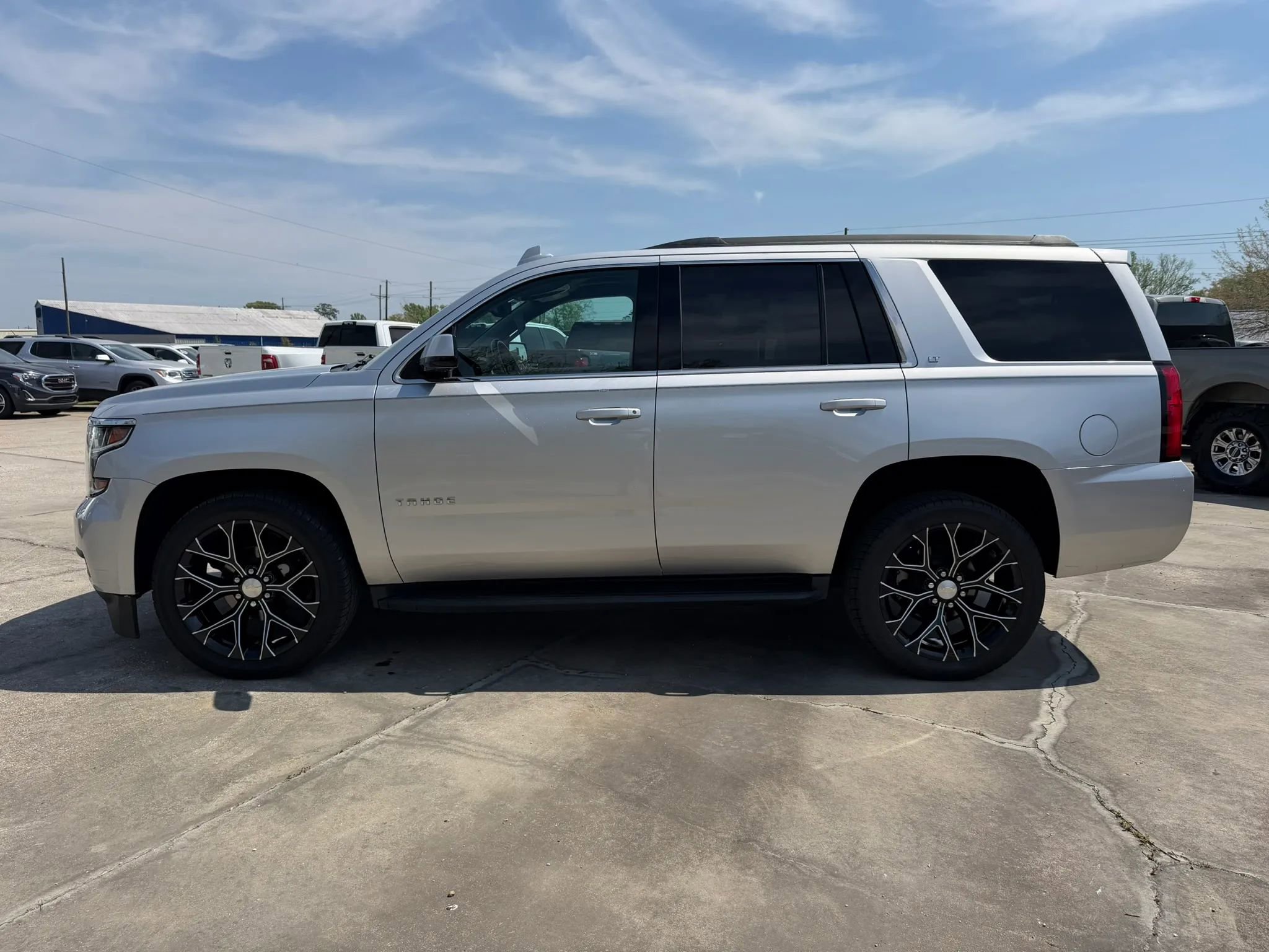 Used 2020 Chevrolet Tahoe LT image 2