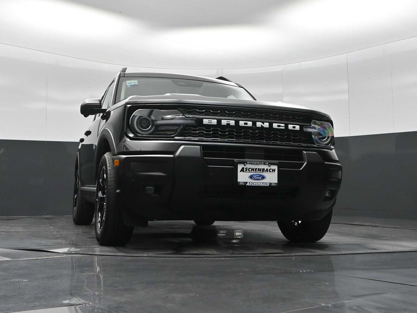 Used 2025 Ford Bronco Sport Outer Banks w/ Outer Banks Tech Package+ image 29