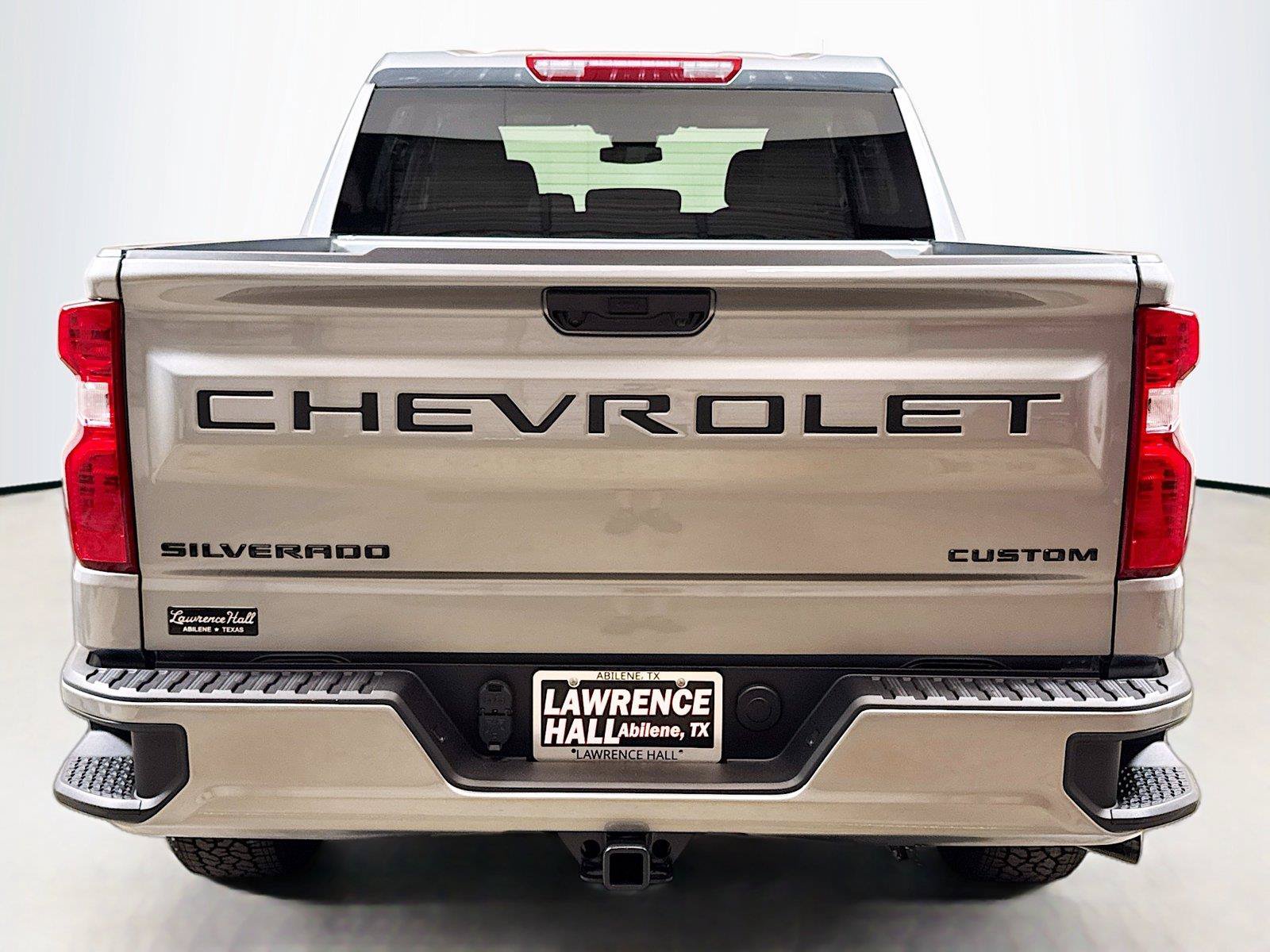 New 2026 Chevrolet Silverado 1500 Custom w/ Turbomax Blackout Package AWD/4WD image 4