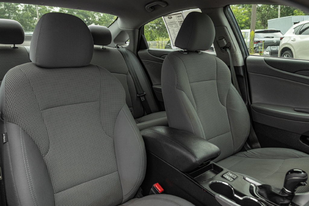 Used 2014 Hyundai Sonata GLS w/ Popular Equipment Group 2 FWD image 32