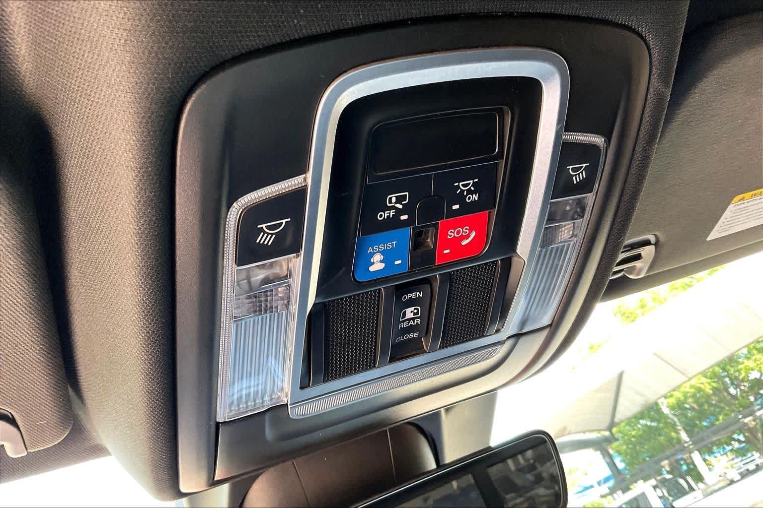 Used 2022 RAM 1500 TRX w/ TRX Level 1 Equipment Group AWD/4WD image 32