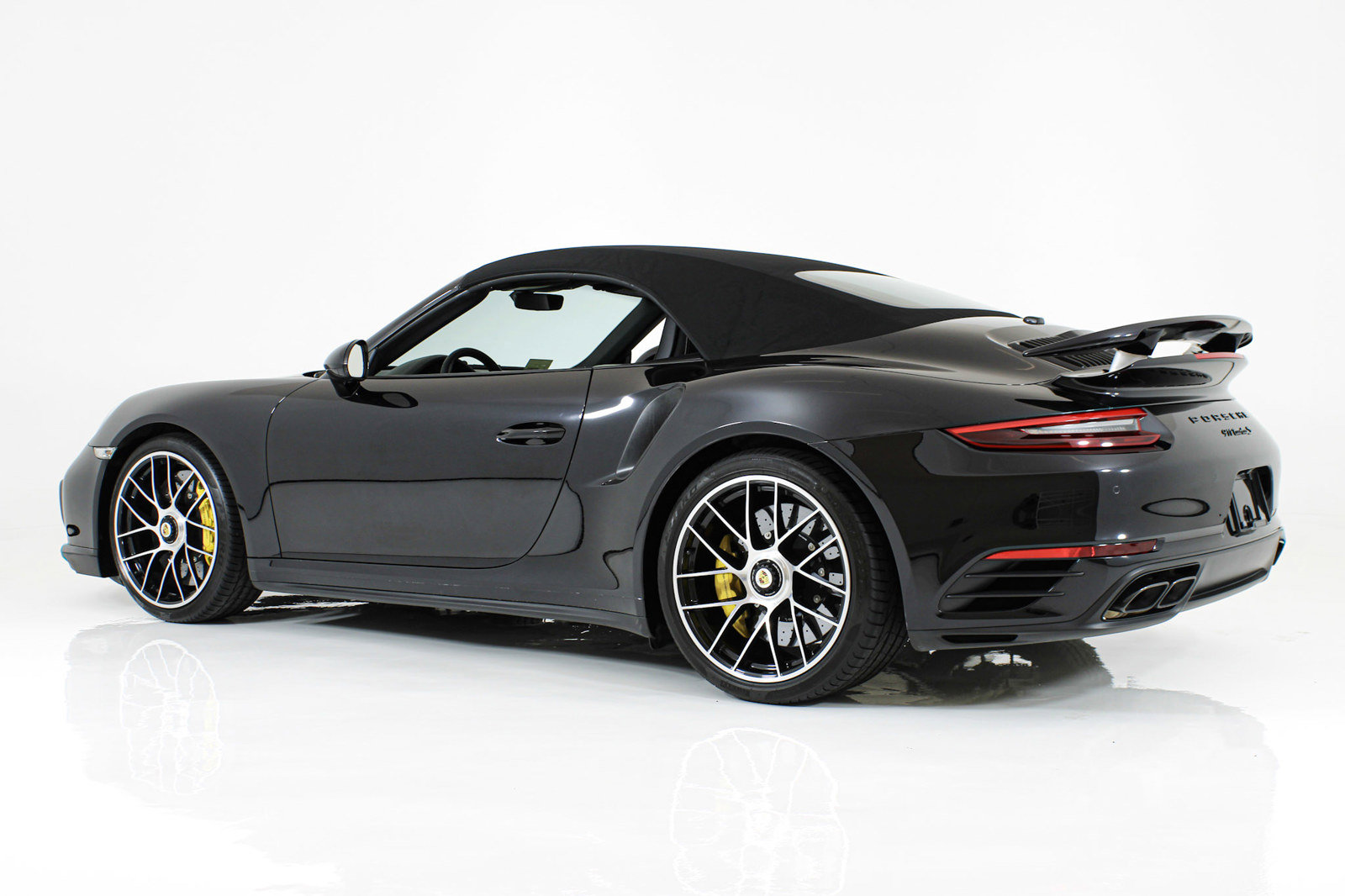 Used 2019 Porsche 911 Turbo S AWD/4WD image 7