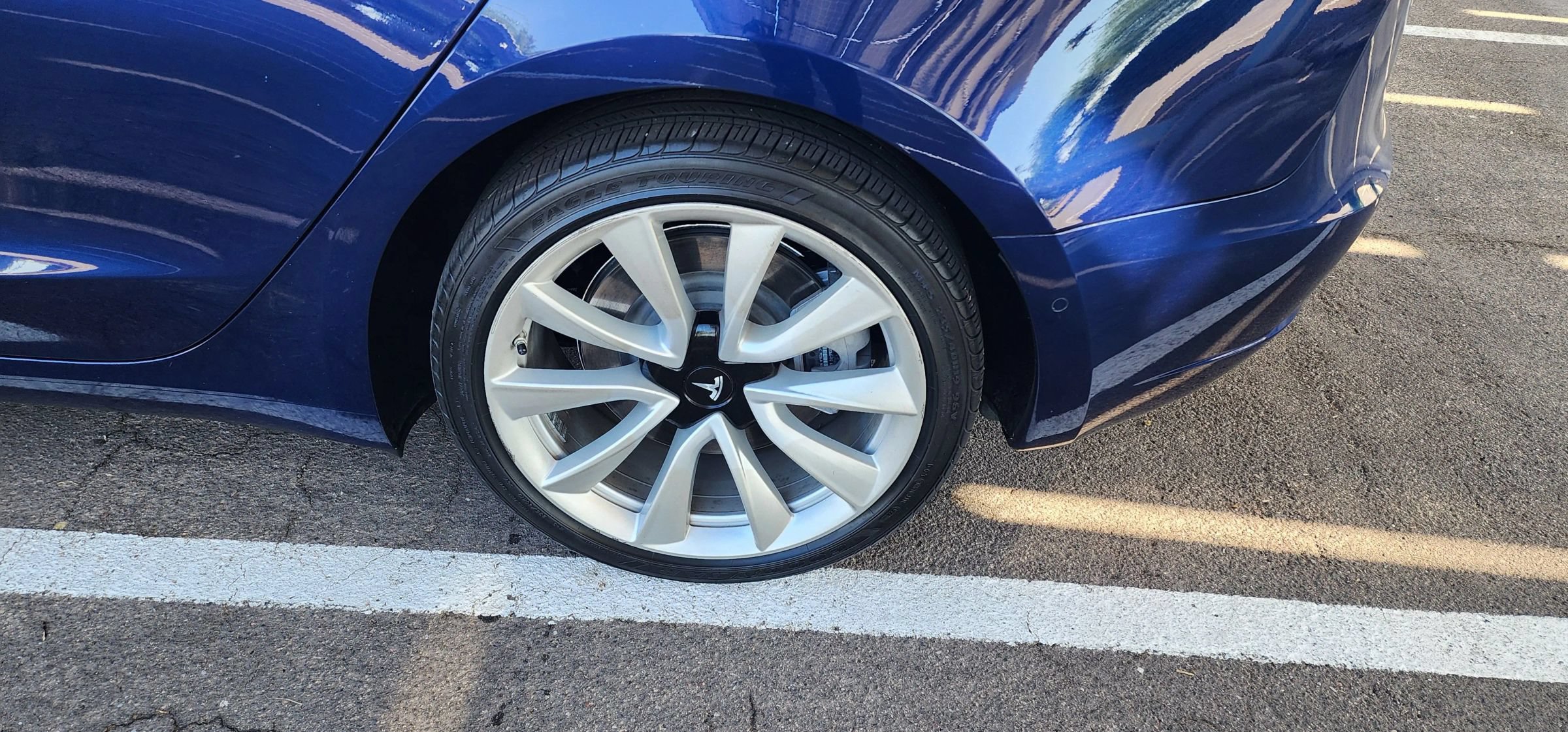 Used 2018 Tesla Model 3 Long Range AWD/4WD image 7
