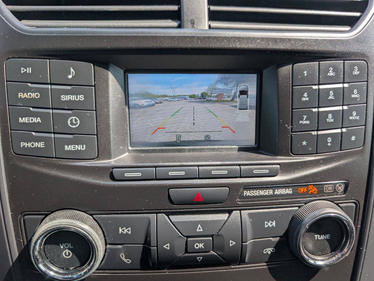 Used 2018 Ford Explorer XLT FWD image 26