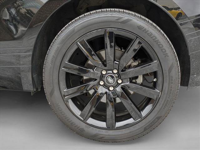 Used 2020 Land Rover Range Rover Velar R-Dynamic S image 25