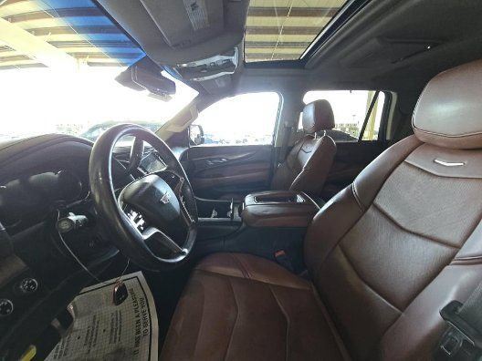 Used 2016 Cadillac Escalade Premium AWD/4WD image 6