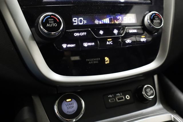 Used 2024 Nissan Murano SV w/ SV Midnight Edition Package image 23