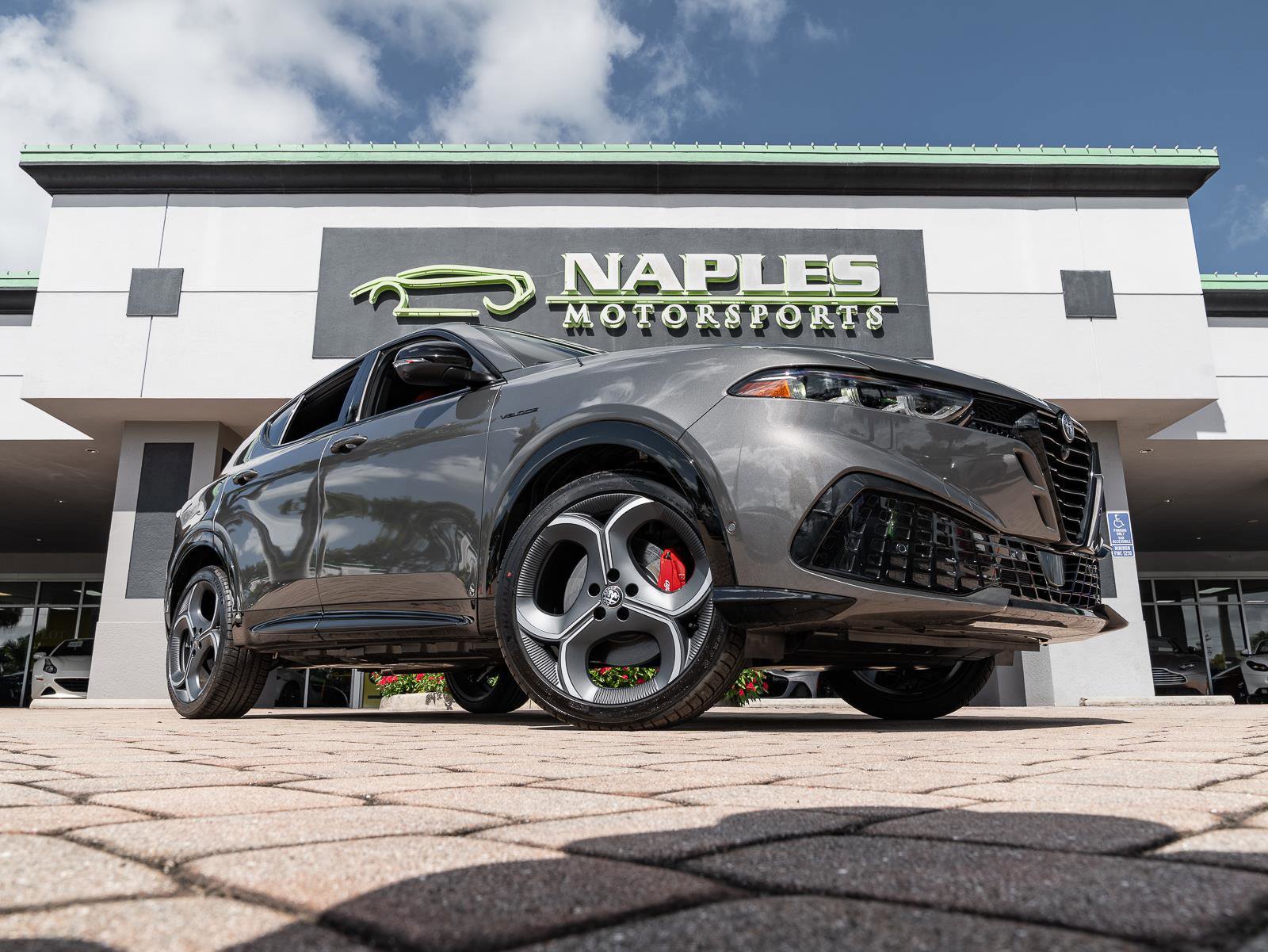 New 2026 Alfa Romeo Tonale Veloce w/ Quick Order Package 23H Volce image 5