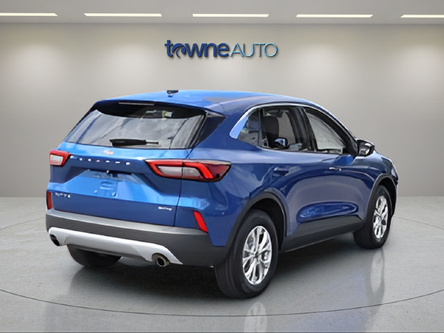 Certified 2023 Ford Escape Active AWD/4WD image 7