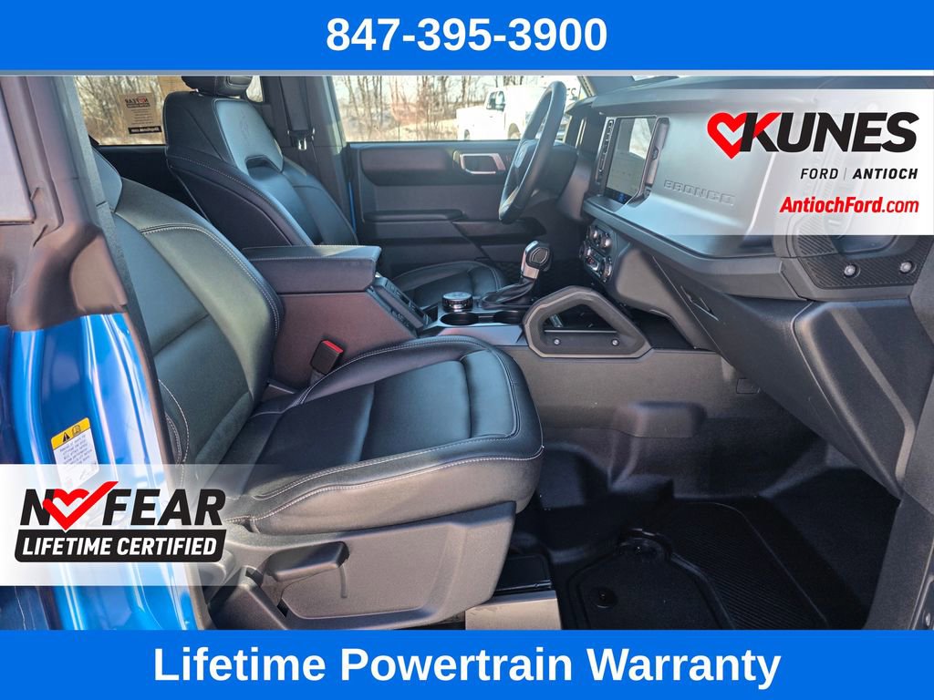 Used 2025 Ford Bronco Badlands image 33