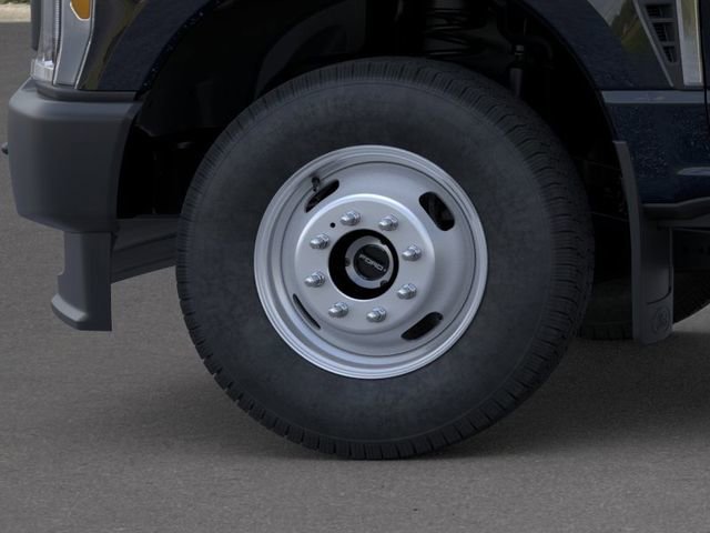 New 2026 Ford F350 XL AWD/4WD image 19