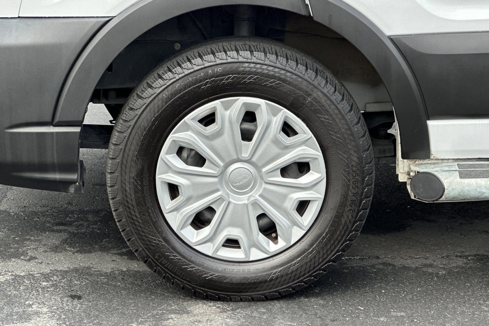 Used 2023 Ford Transit 250 Base w/ Exterior Upgrade Package image 24