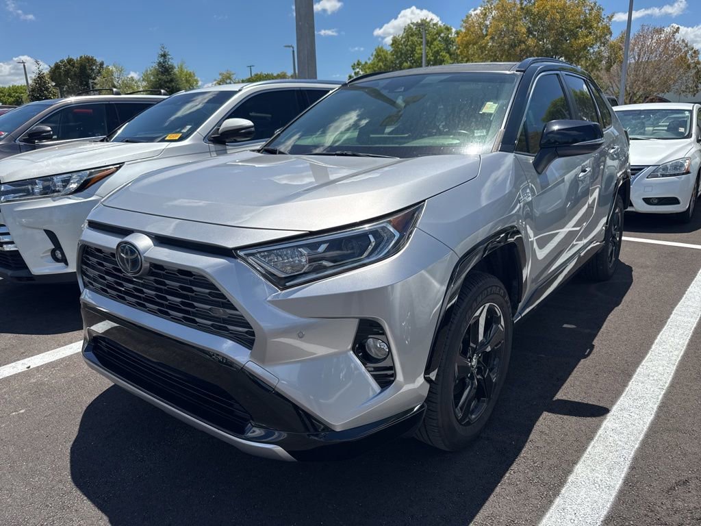 Used 2020 Toyota RAV4 XSE AWD/4WD image 1