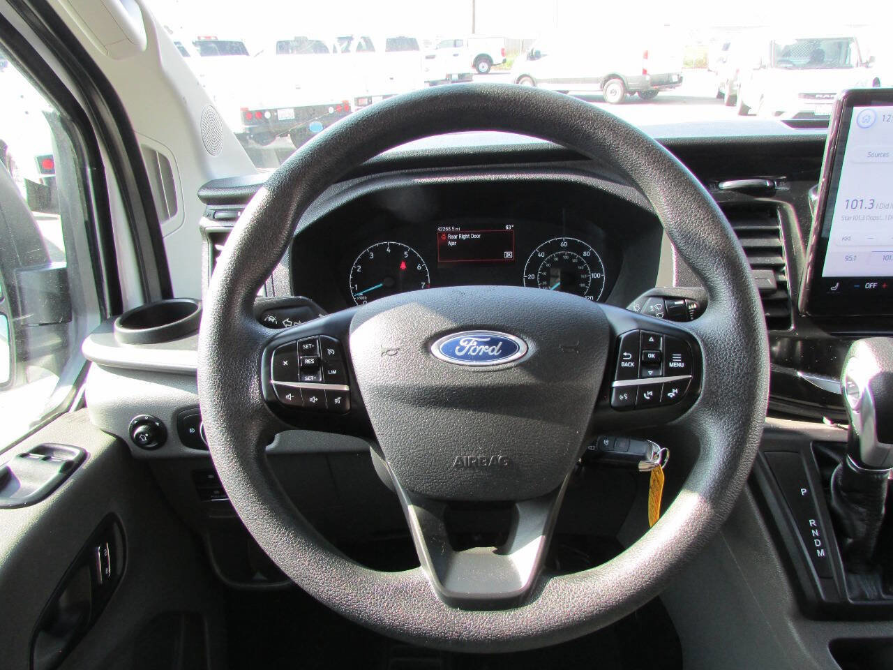 Used 2023 Ford Transit 350 XLT image 18