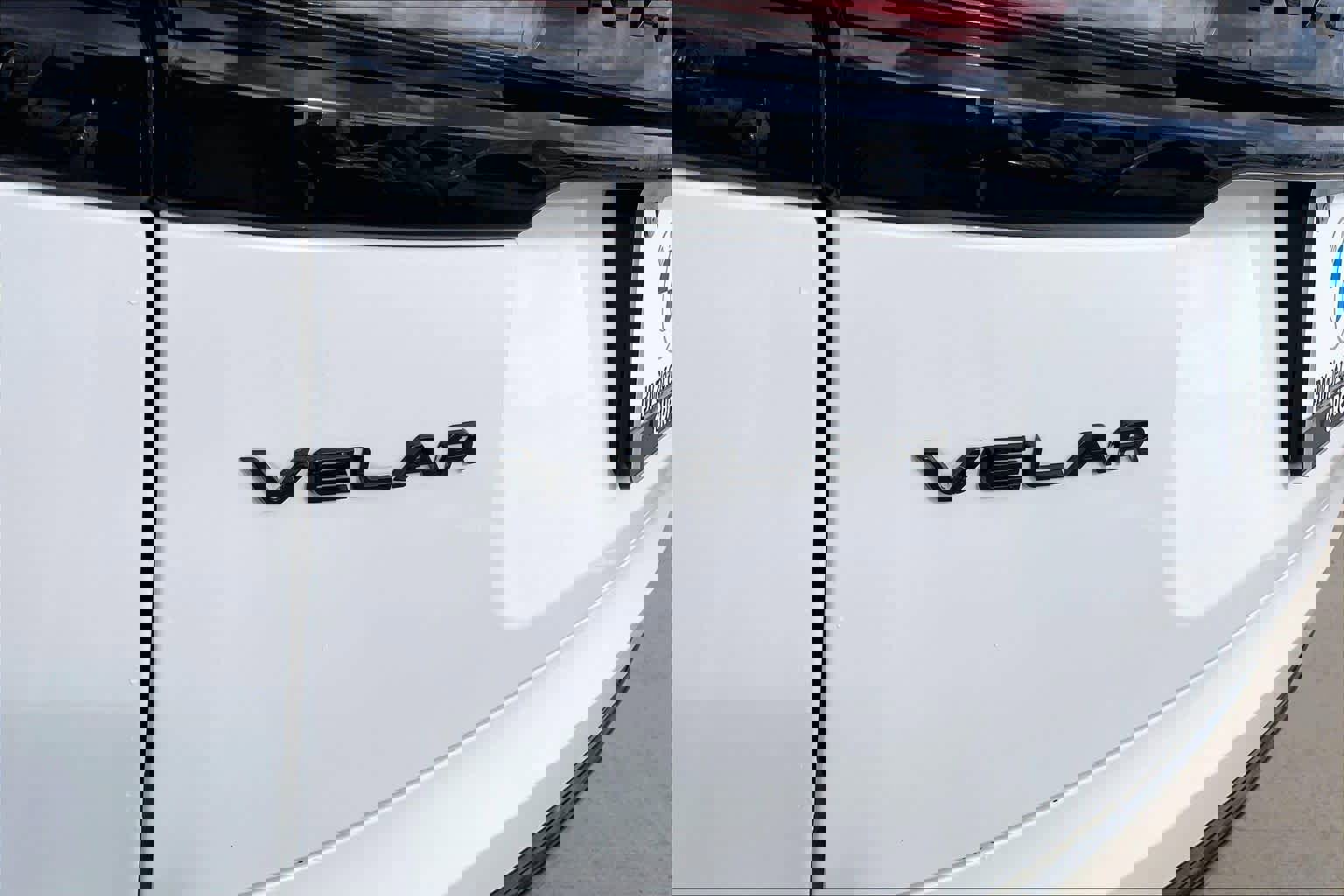 Used 2023 Land Rover Range Rover Velar R-Dynamic S image 9