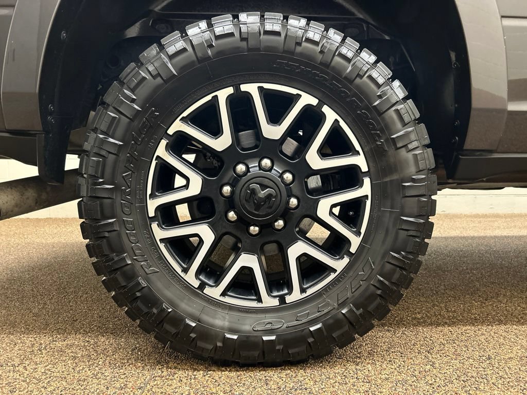 Used 2025 RAM 3500 Longhorn AWD/4WD image 26