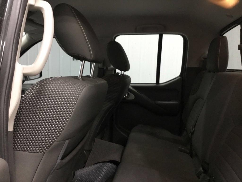 Used 2019 Nissan Frontier PRO-4X AWD/4WD image 11