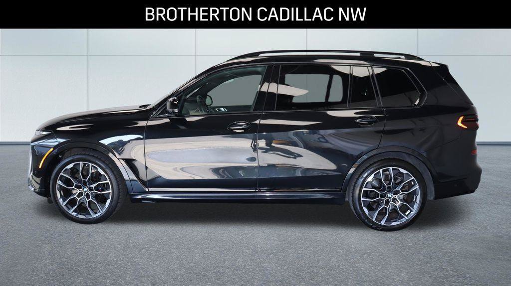 Used 2026 BMW X7 M60i AWD/4WD image 2