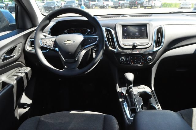 Used 2024 Chevrolet Equinox LT w/ LPO, Floor Liner Package FWD image 18