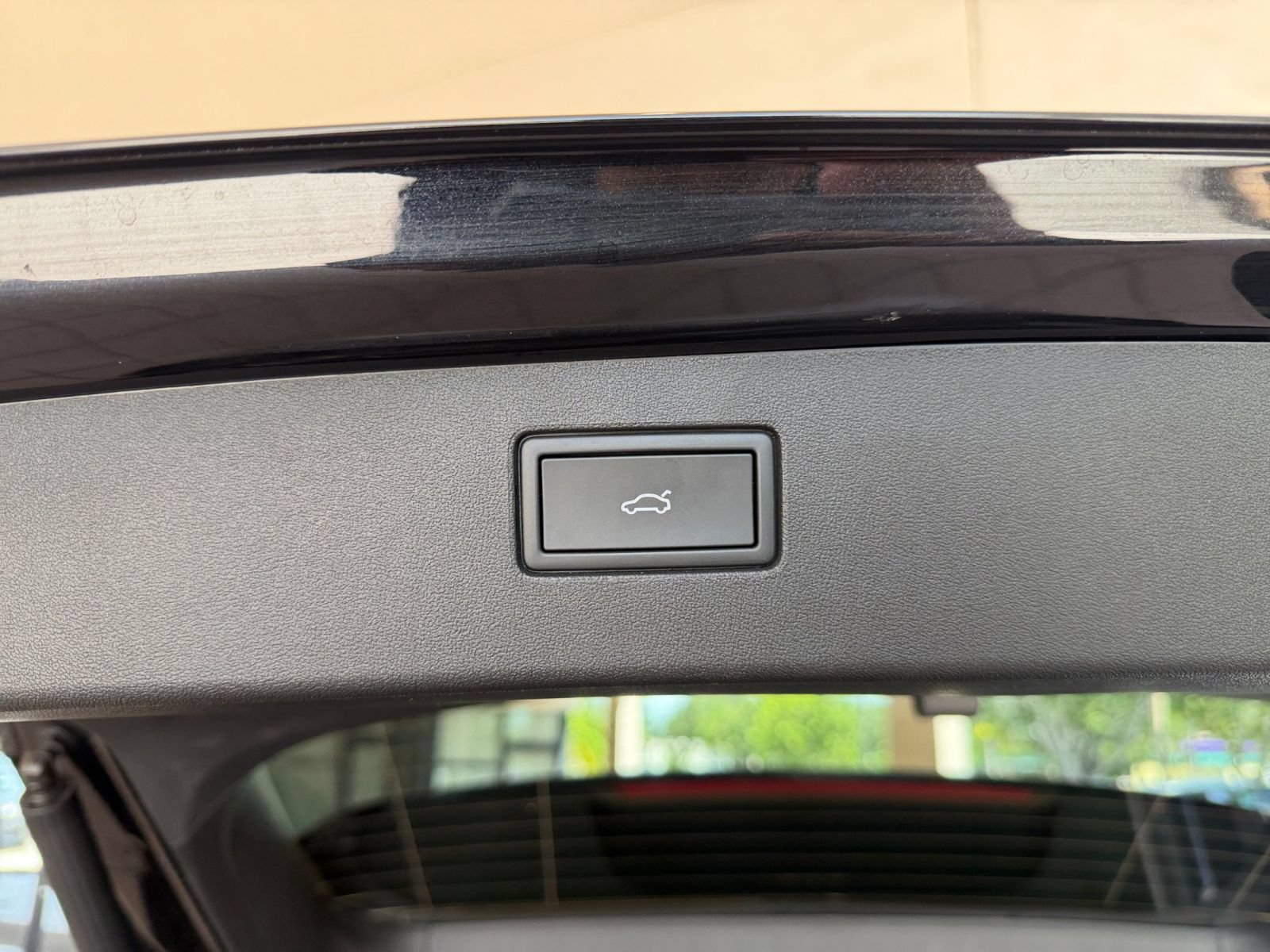Used 2026 Volkswagen Tiguan SE FWD image 19
