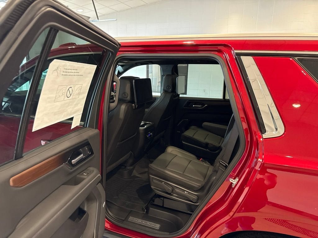 New 2026 GMC Yukon Denali w/ Advanced Technology Package AWD/4WD image 21