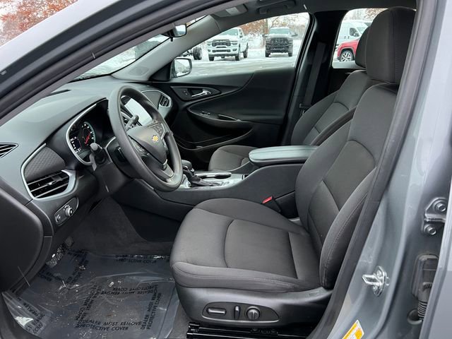 Used 2023 Chevrolet Malibu LT image 3
