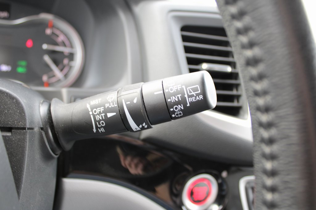 Used 2017 Honda Pilot Touring image 35