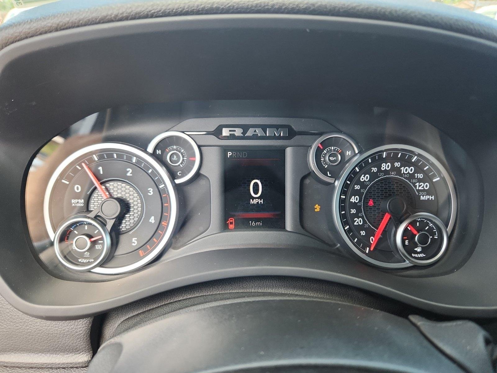 New 2025 RAM 5500 Tradesman AWD/4WD image 11