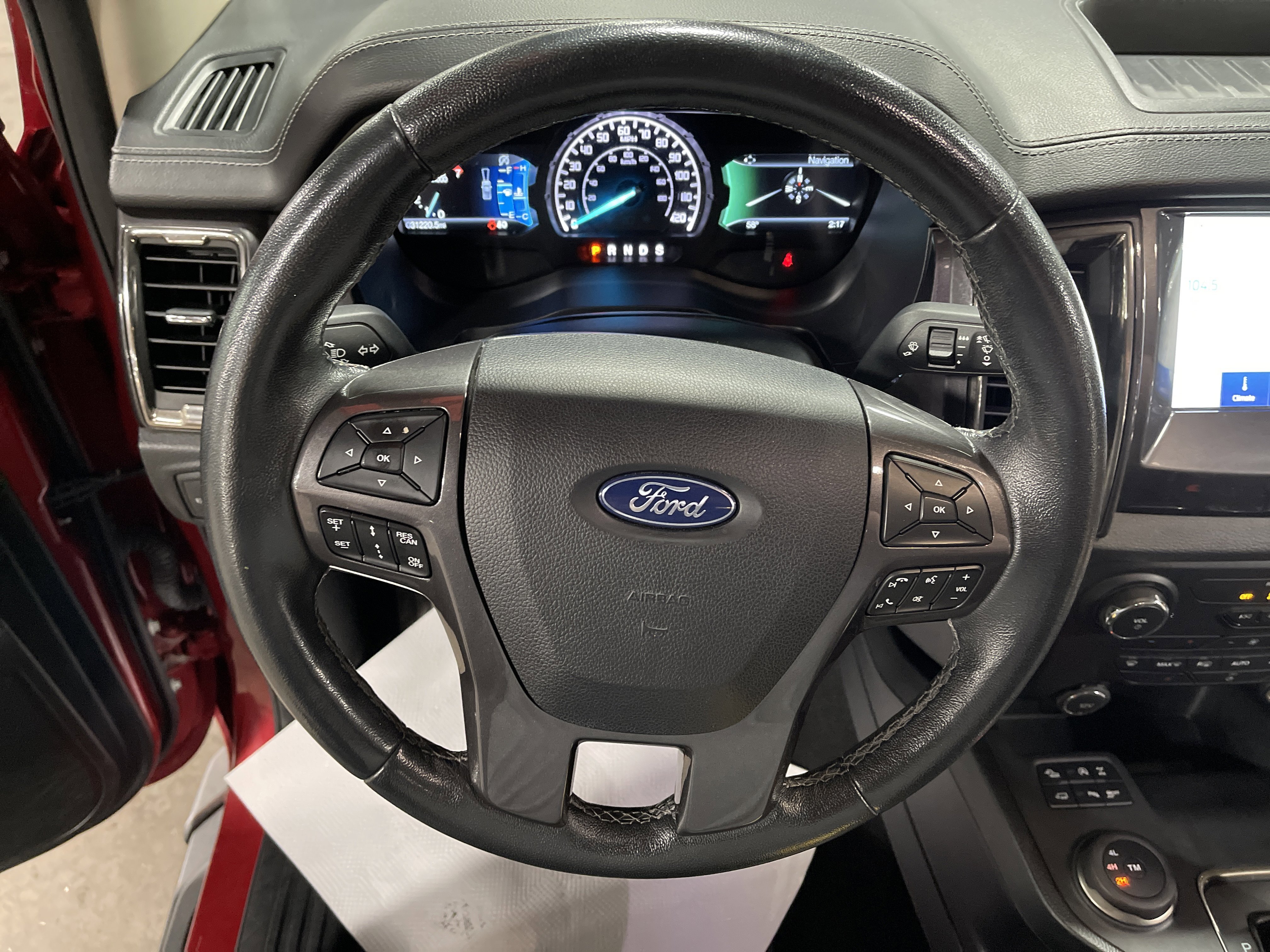 Used 2021 Ford Ranger Lariat w/ FX4 Off-Road Package image 16