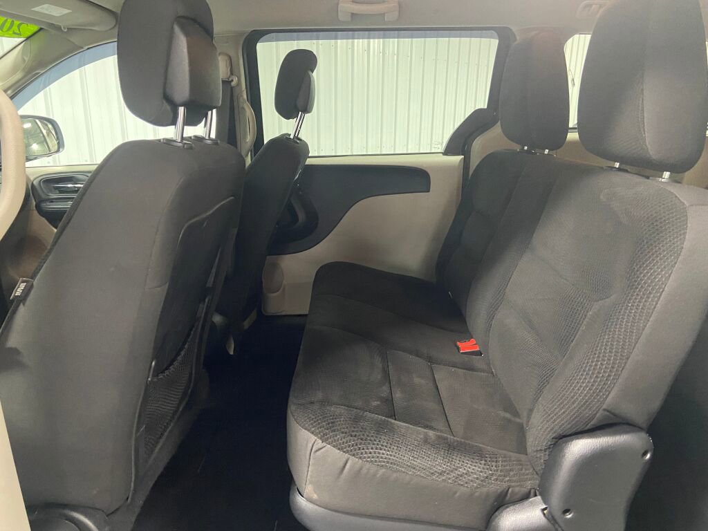 Used 2019 Dodge Grand Caravan SE image 10