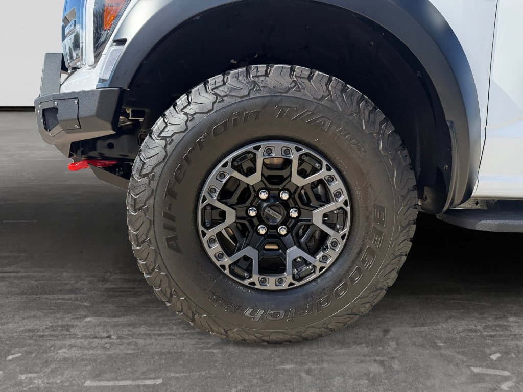 Used 2024 Ford F150 Raptor w/ Equipment Group 803A Raptor R AWD/4WD image 9