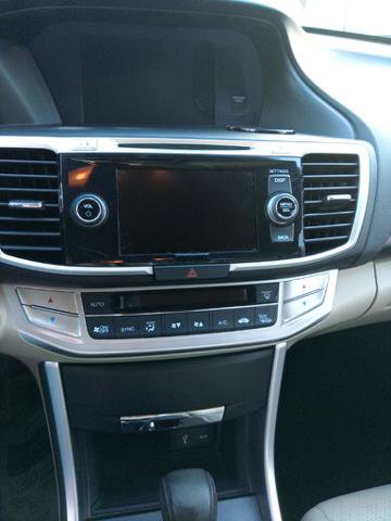 Used 2015 Honda Accord EX-L image 24