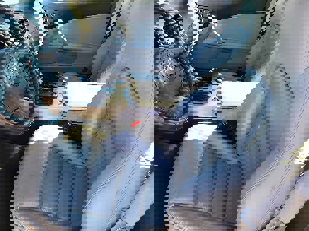 Used 2005 Chevrolet Corvette Coupe w/ Preferred Equipment Group image 11