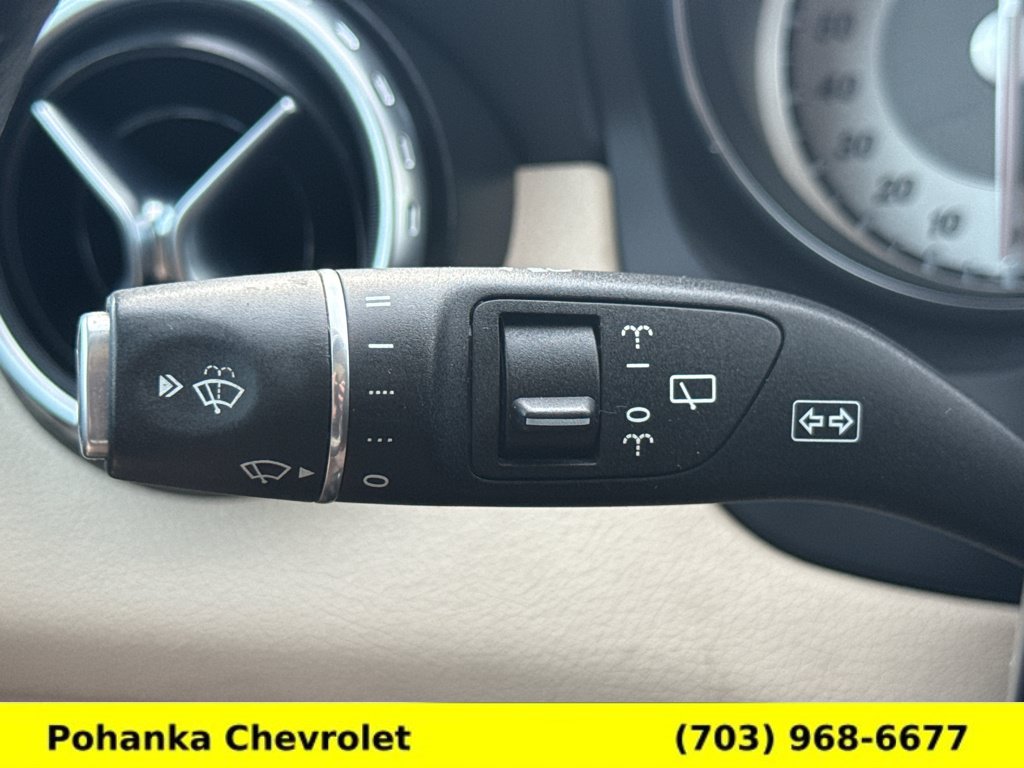 Used 2017 Mercedes-Benz GLA 250 4MATIC image 11