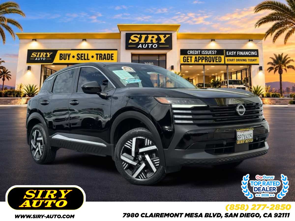 Used 2025 Nissan Kicks SV w/ Illumination Package FWD image 1