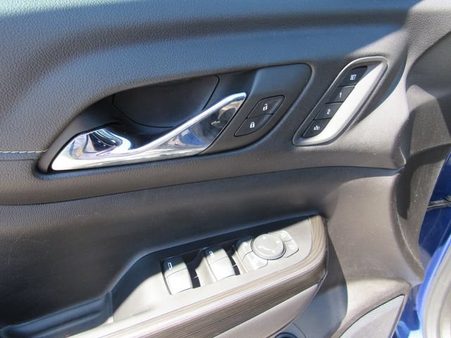 Used 2023 GMC Acadia SLT w/ Technology Package AWD/4WD image 11