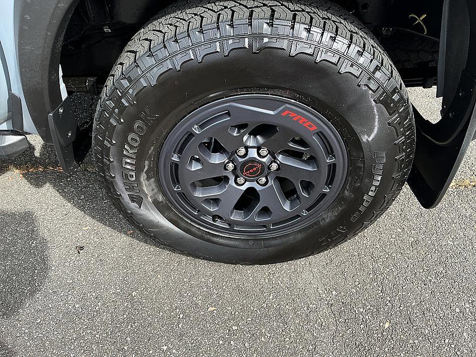 Certified 2026 Nissan Frontier PRO-4X w/ Pro-4x Convenience Package image 8