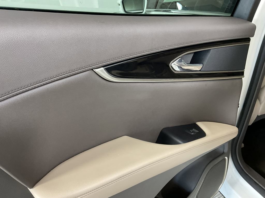 Used 2022 Lincoln Nautilus Reserve image 19