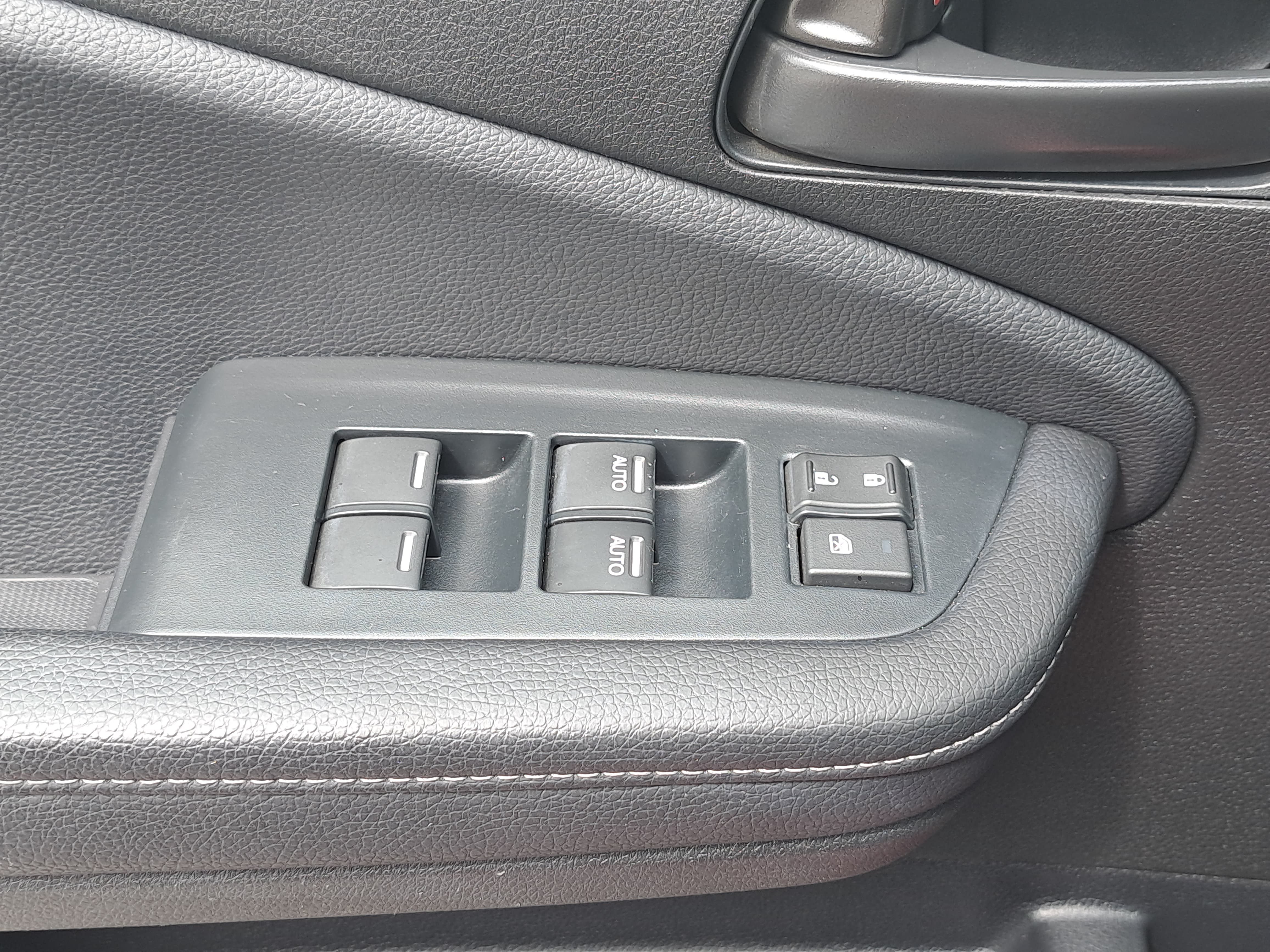 Used 2023 Honda Passport EX-L image 29