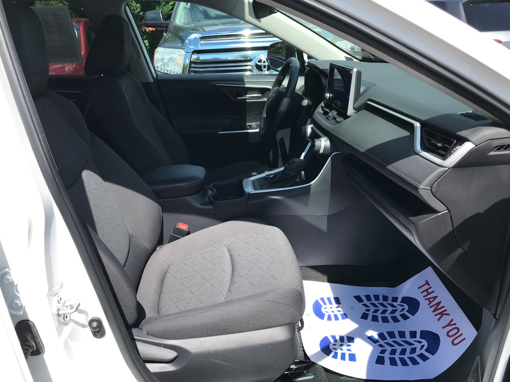 Certified 2023 Toyota RAV4 XLE AWD/4WD image 26