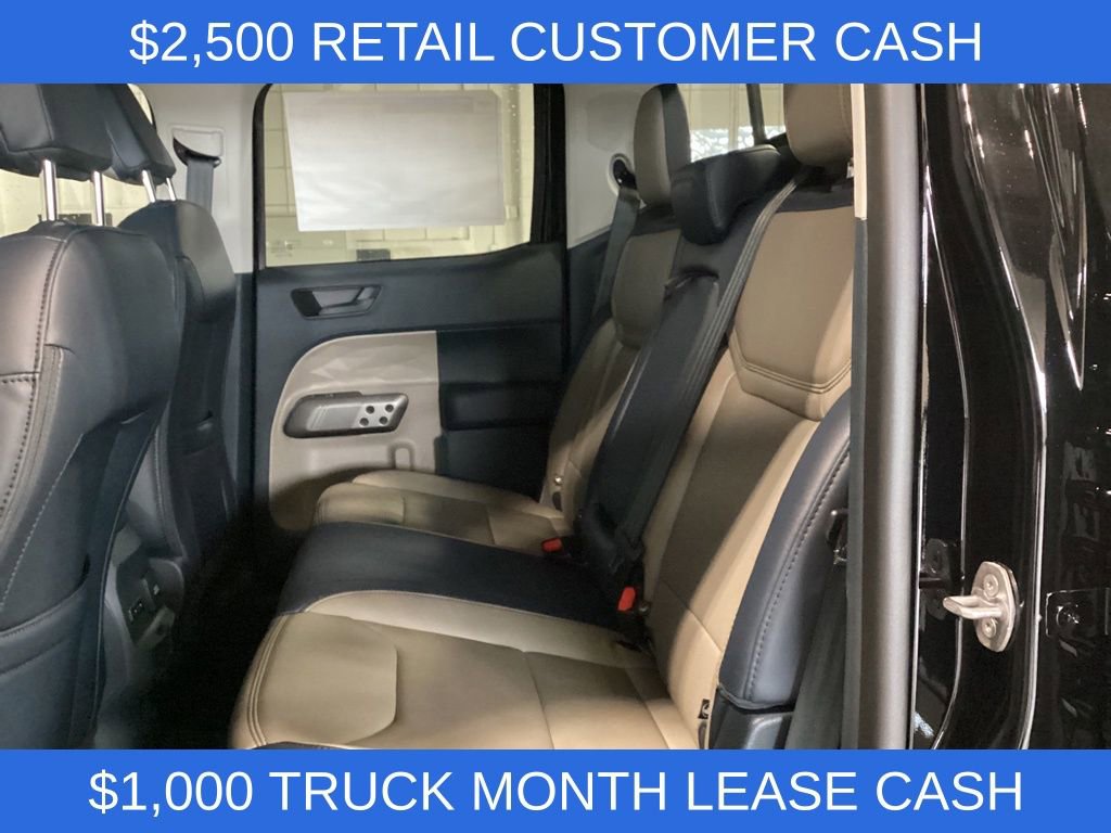 New 2025 Ford Maverick Lariat w/ 4K Tow Package image 13