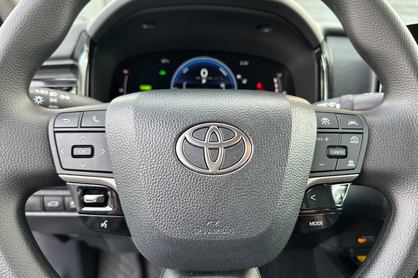 Used 2026 Toyota Camry LE w/ Convenience Package image 25