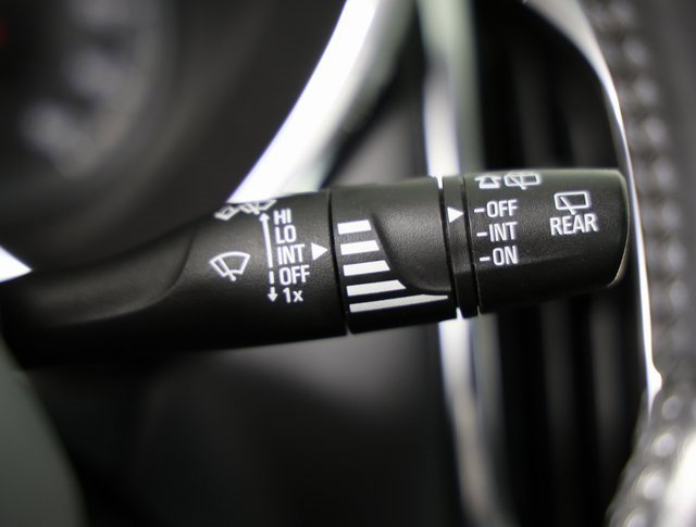 Used 2019 Chevrolet Equinox LT image 20